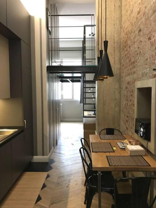 Appartamento Dezza Loft Milano Esterno foto