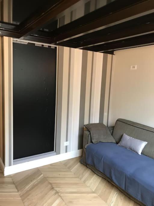 Appartamento Dezza Loft Milano Esterno foto